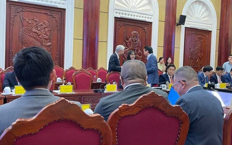 1B47CA99-CE12-49F7-95C0-3700BE73D22F